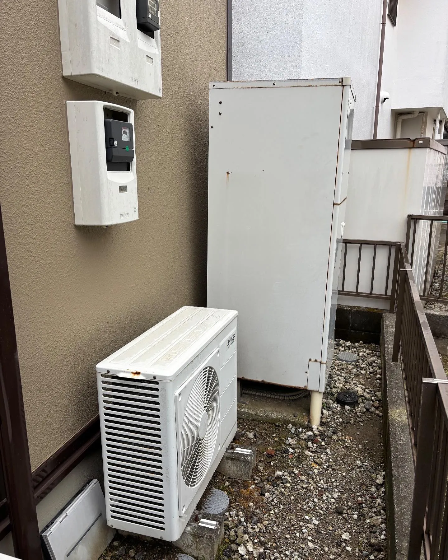 神奈川県横須賀市エコキュート交換工事👷