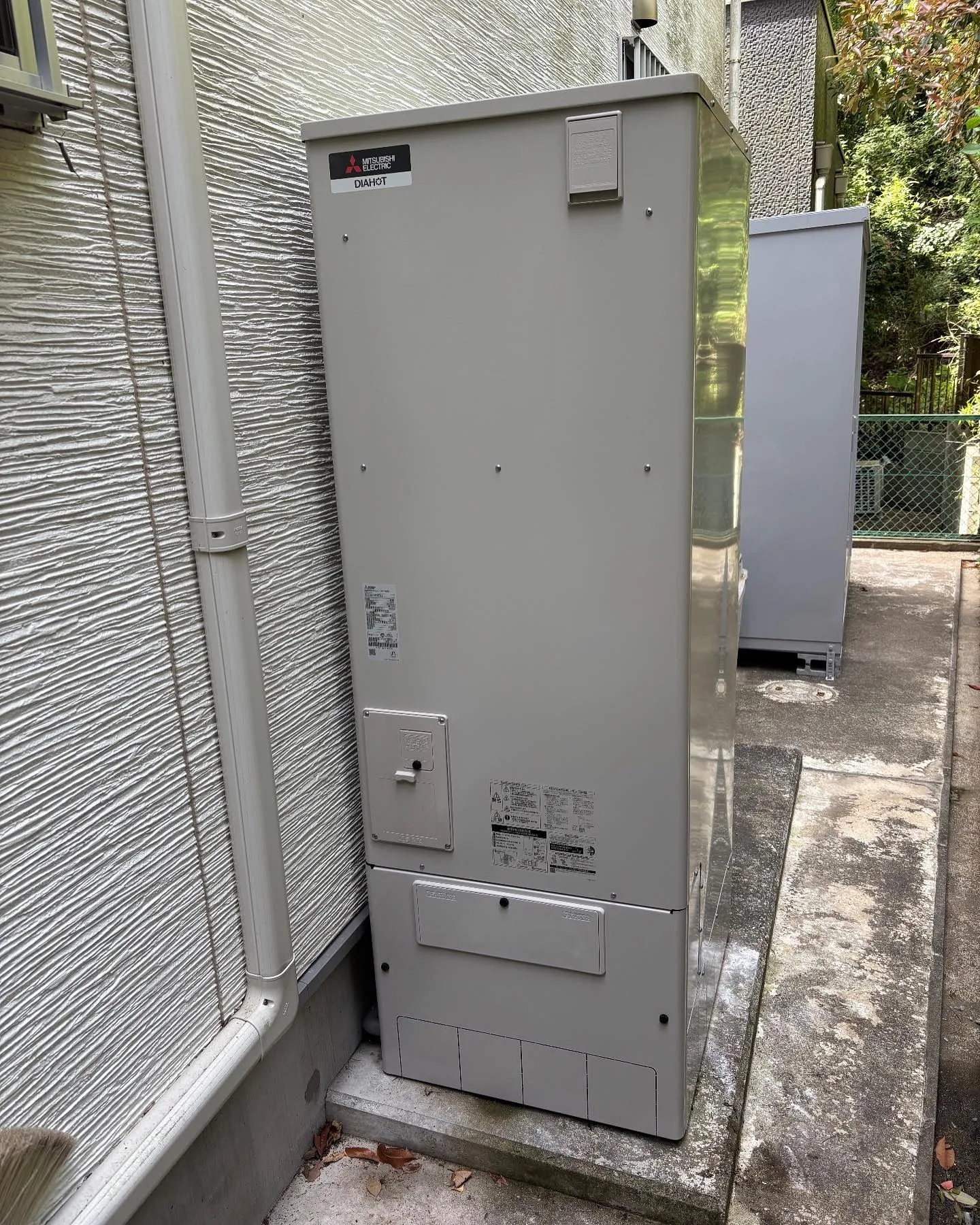 神奈川県逗子市のエコキュート交換工事👷