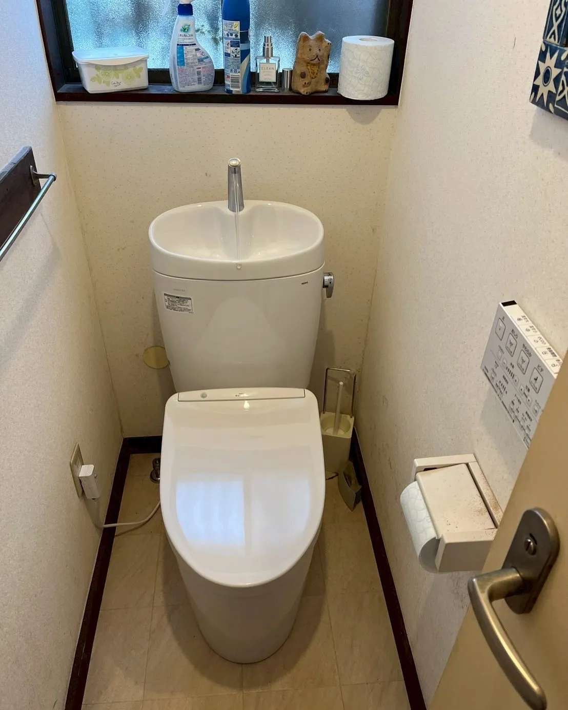 横浜市栄区市のトイレ交換工事👷