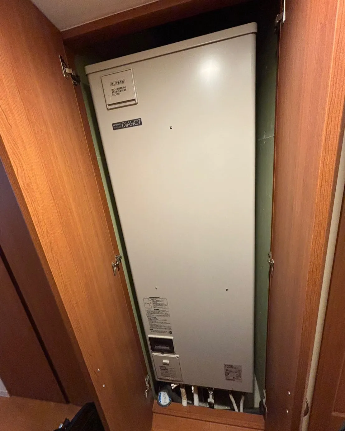 神奈川県横須賀市のエコキュート交換工事👷