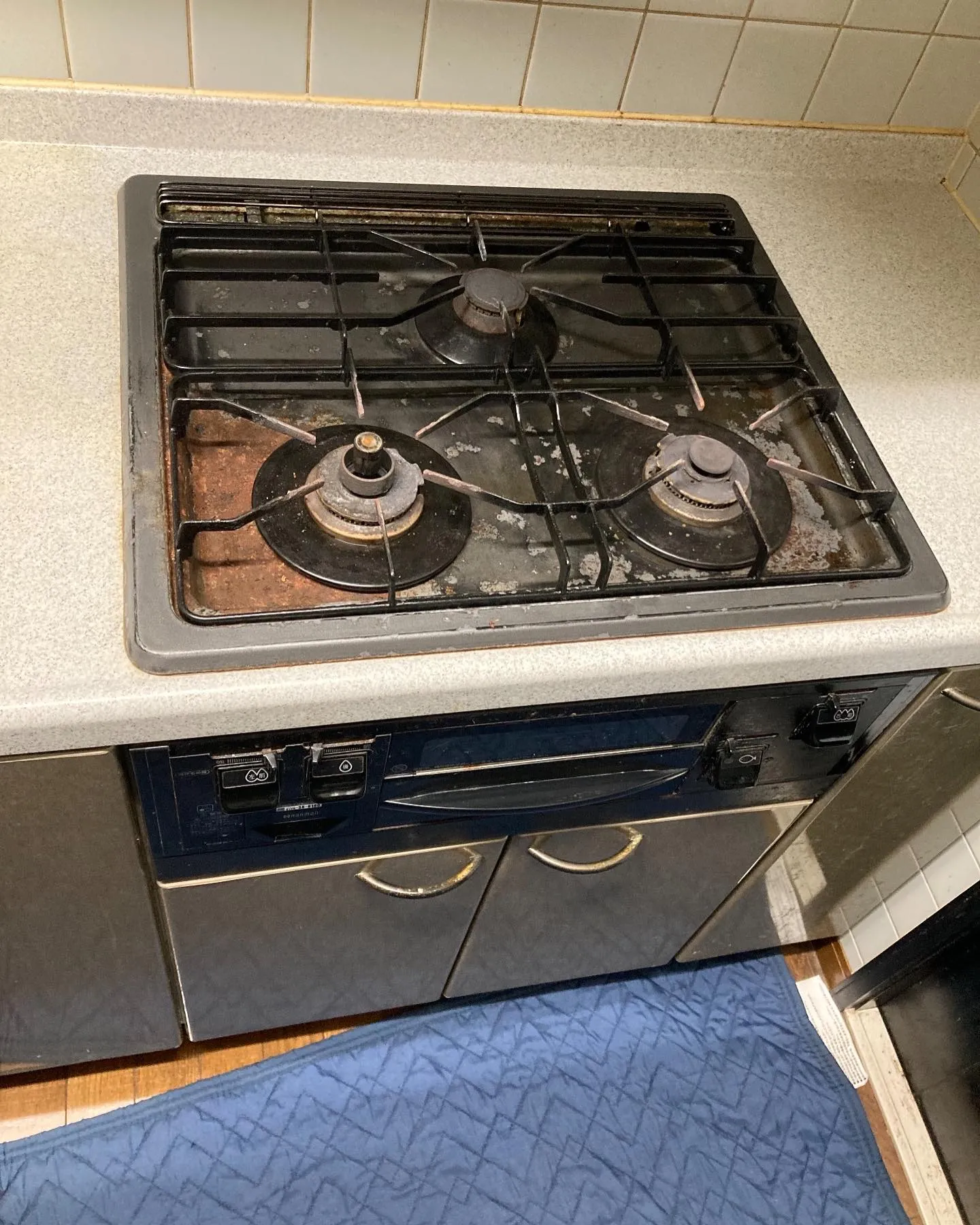 横浜市金沢区のビルトインコンロ交換工事👷