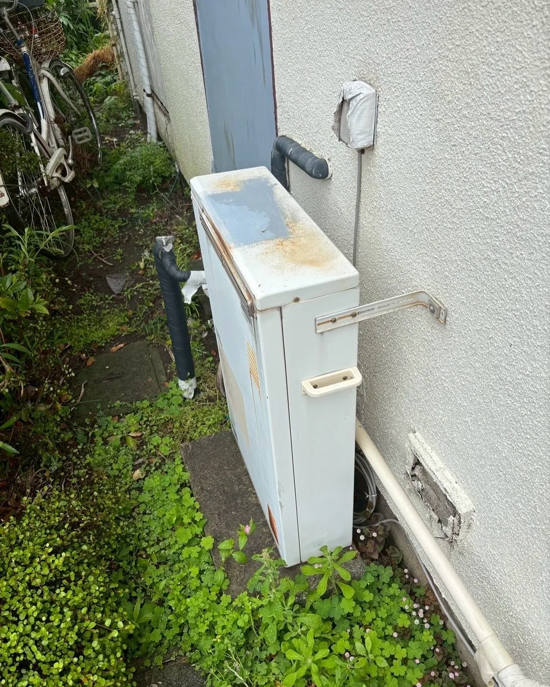 東京都大田区の給湯器交換工事👷