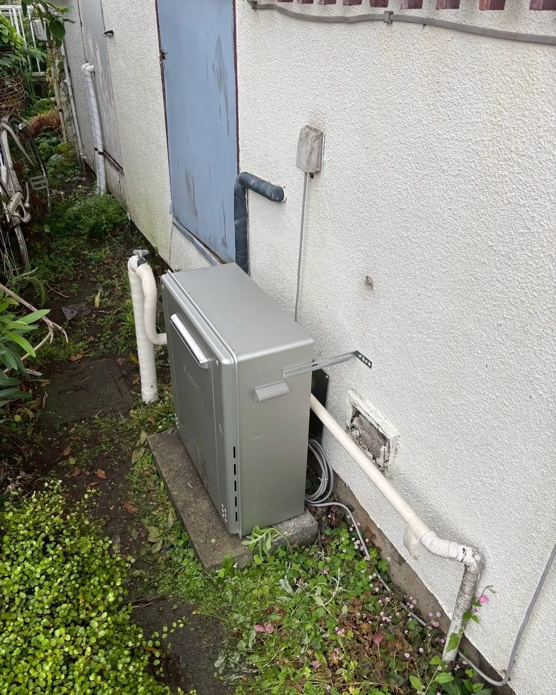 東京都大田区の給湯器交換工事👷