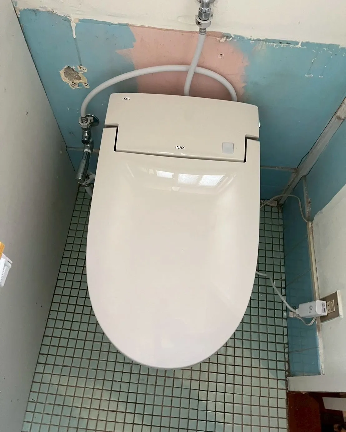 横浜市中区のトイレ交換工事👷