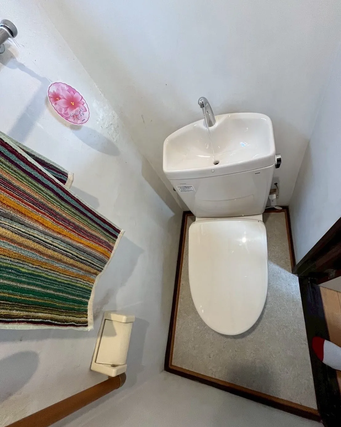 川崎市高津区のトイレ交換工事👷