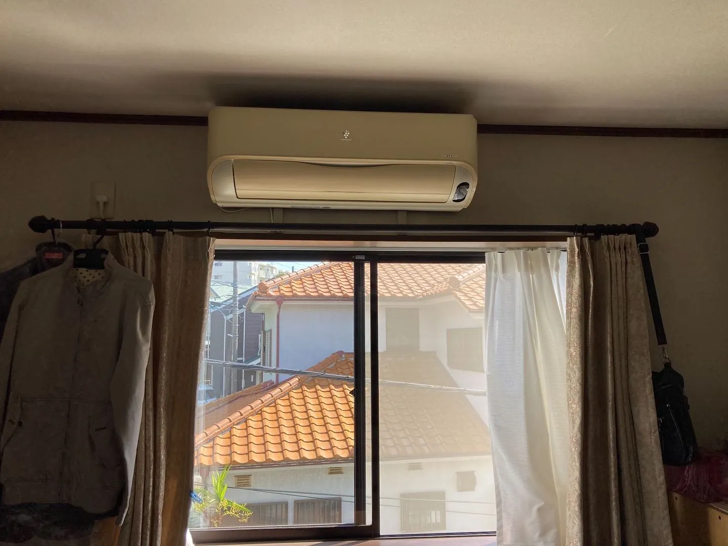 横浜市旭区のエアコン交換工事👷