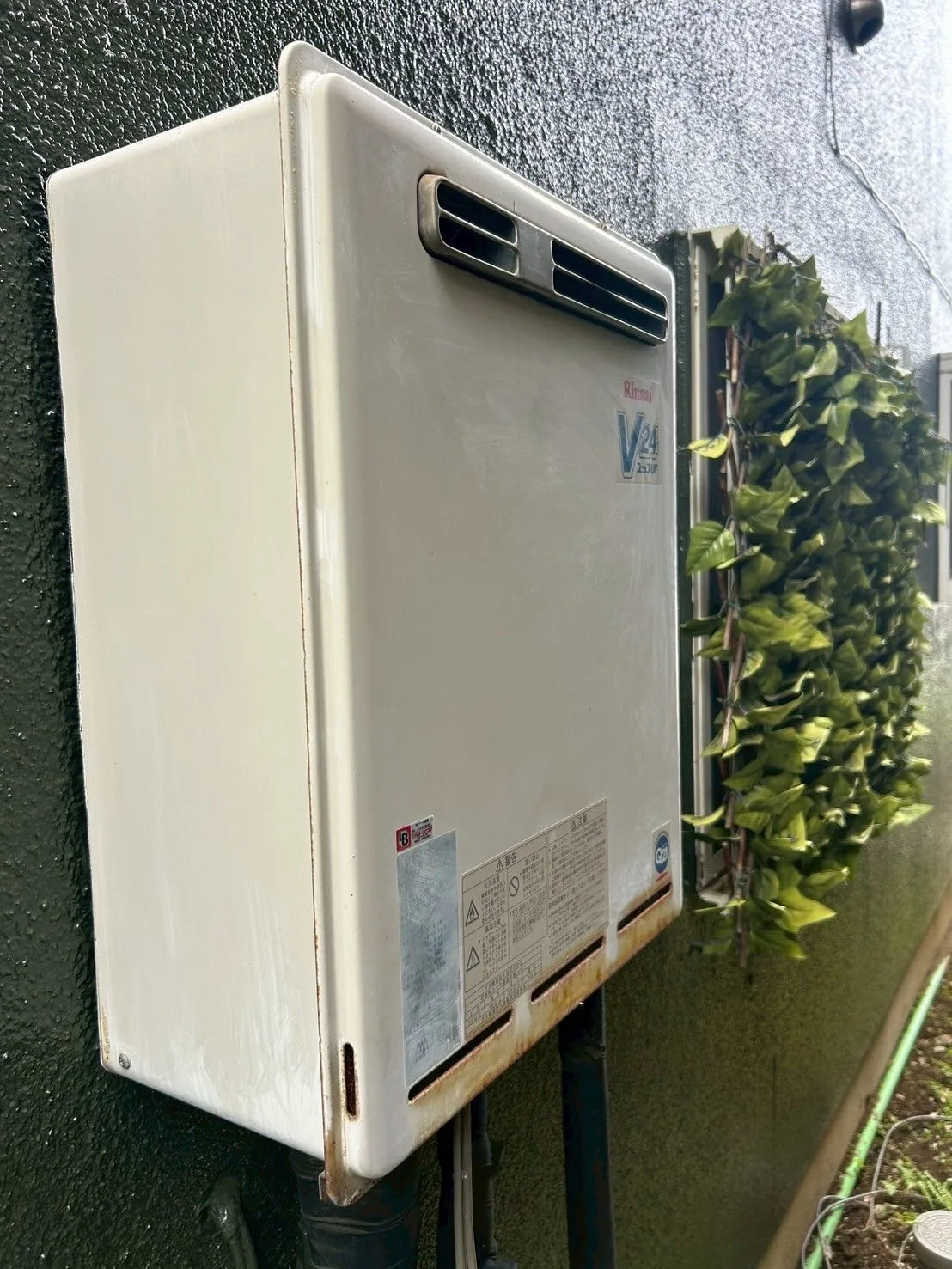 横浜市緑区の給湯器交換工事👷