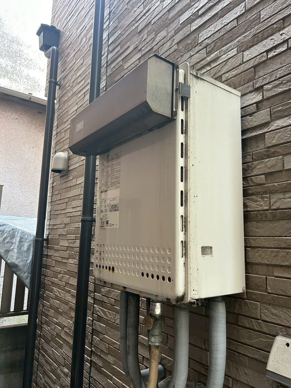 東京都大田区の給湯器交換工事👷