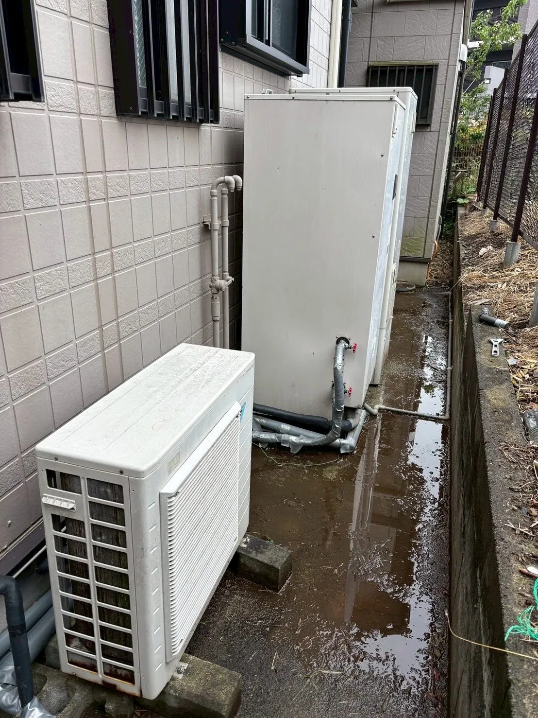 横浜市鶴見区のエコキュート交換工事👷