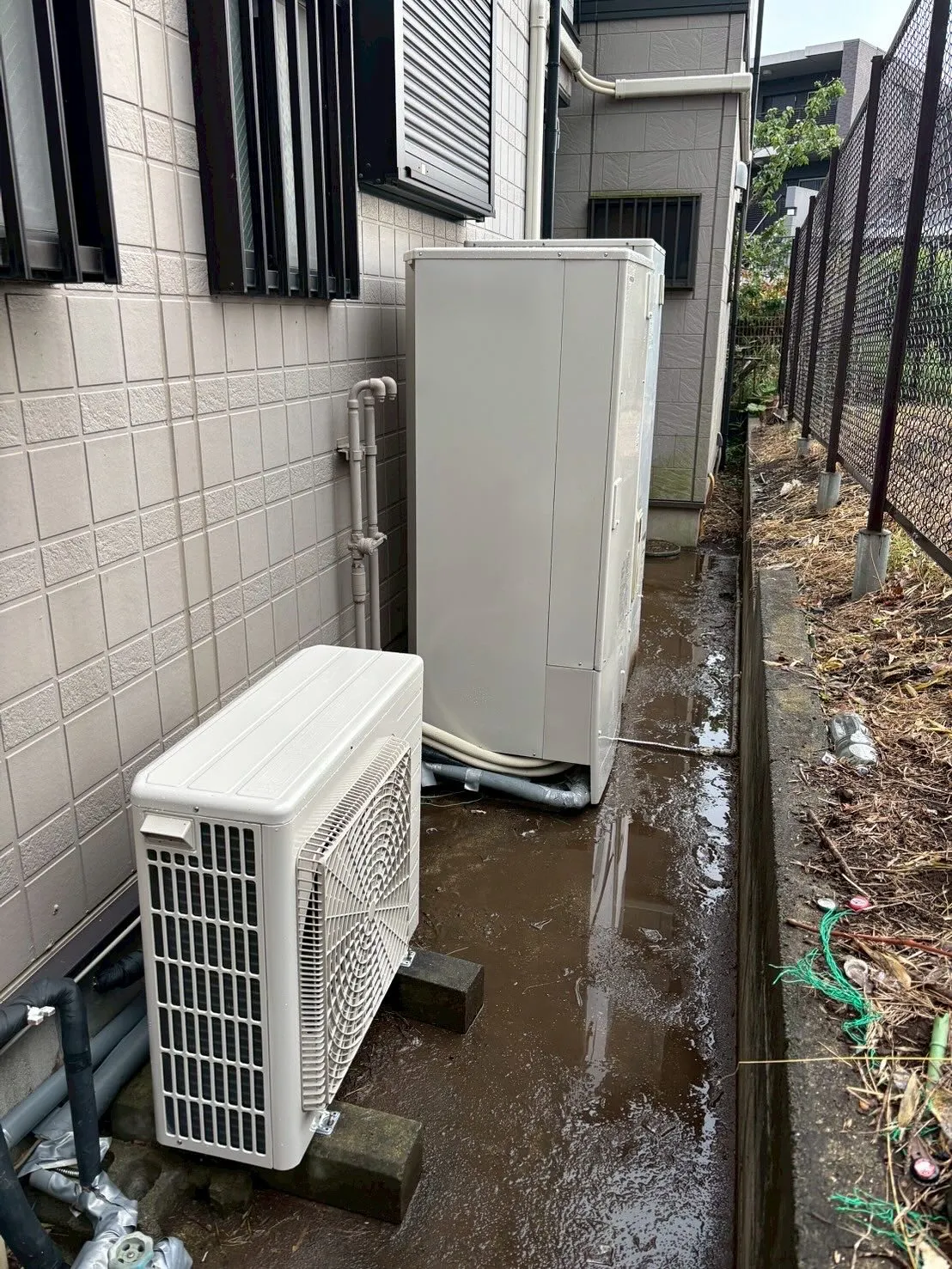 横浜市鶴見区のエコキュート交換工事👷