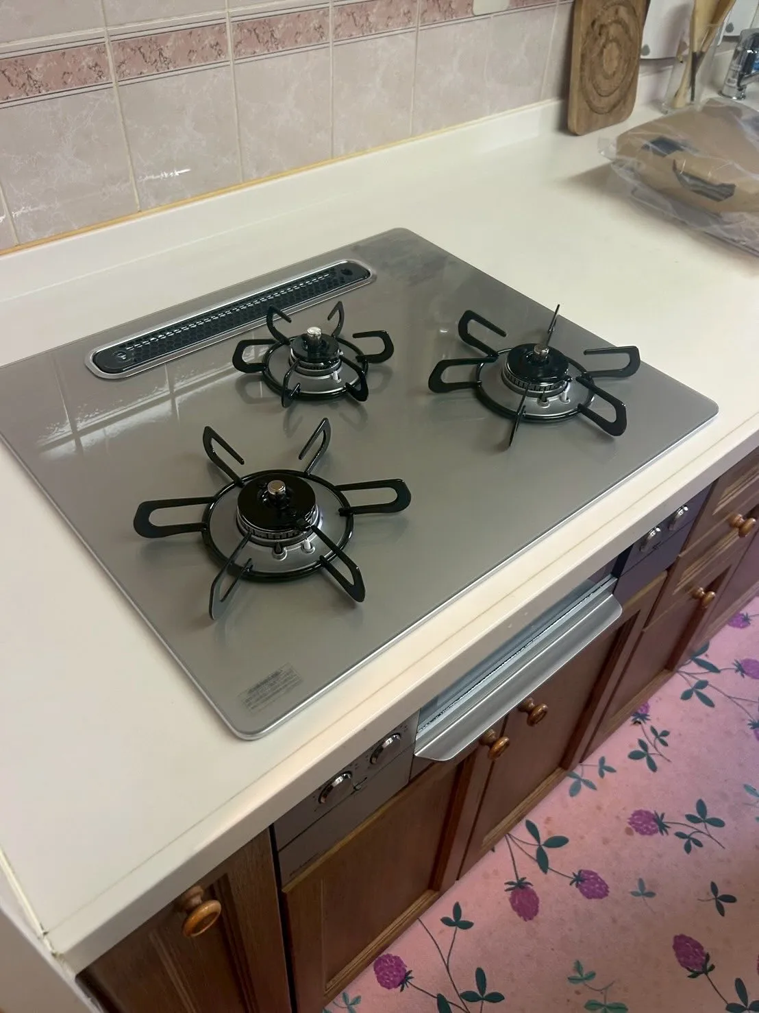 神奈川県小田原市のビルトインコンロ交換工事👷